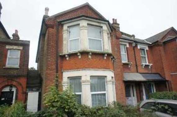 4 bedroom Semi-Detac...